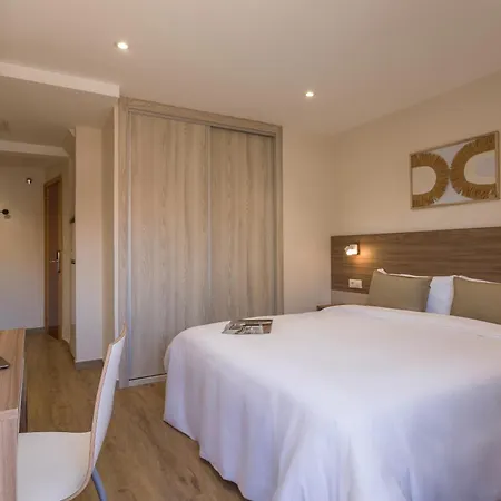 Bay By Olala Homes * Vigo
