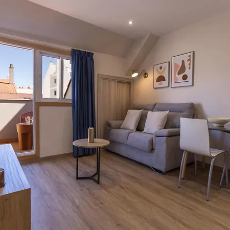 Apartment Bay By Olala Homes *