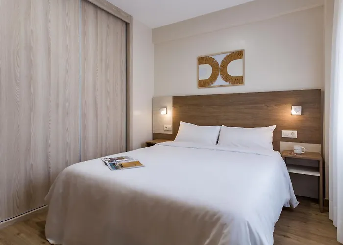 Bay By Olala Homes ヴィーゴ