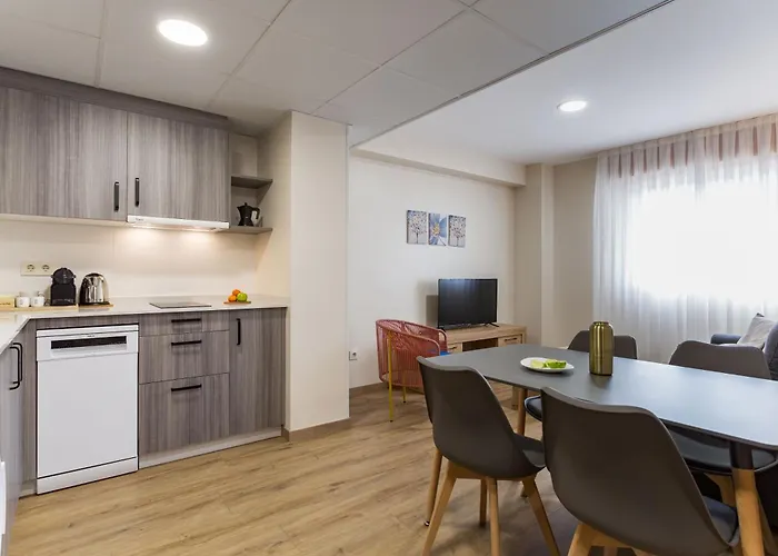 アパート Bay By Olala Homes ヴィーゴ