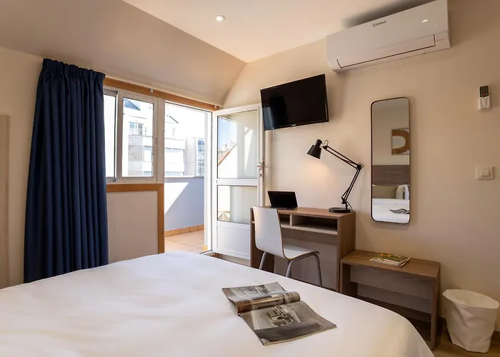 Bay By Olala Homes アパート