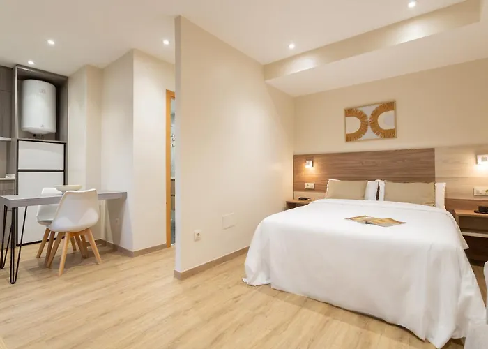 アパート Bay By Olala Homes ヴィーゴ